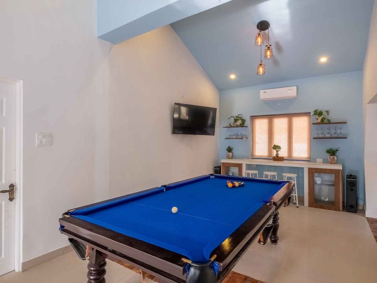Modern 4BHK Retreat with Private Pool in Calangute, Goa