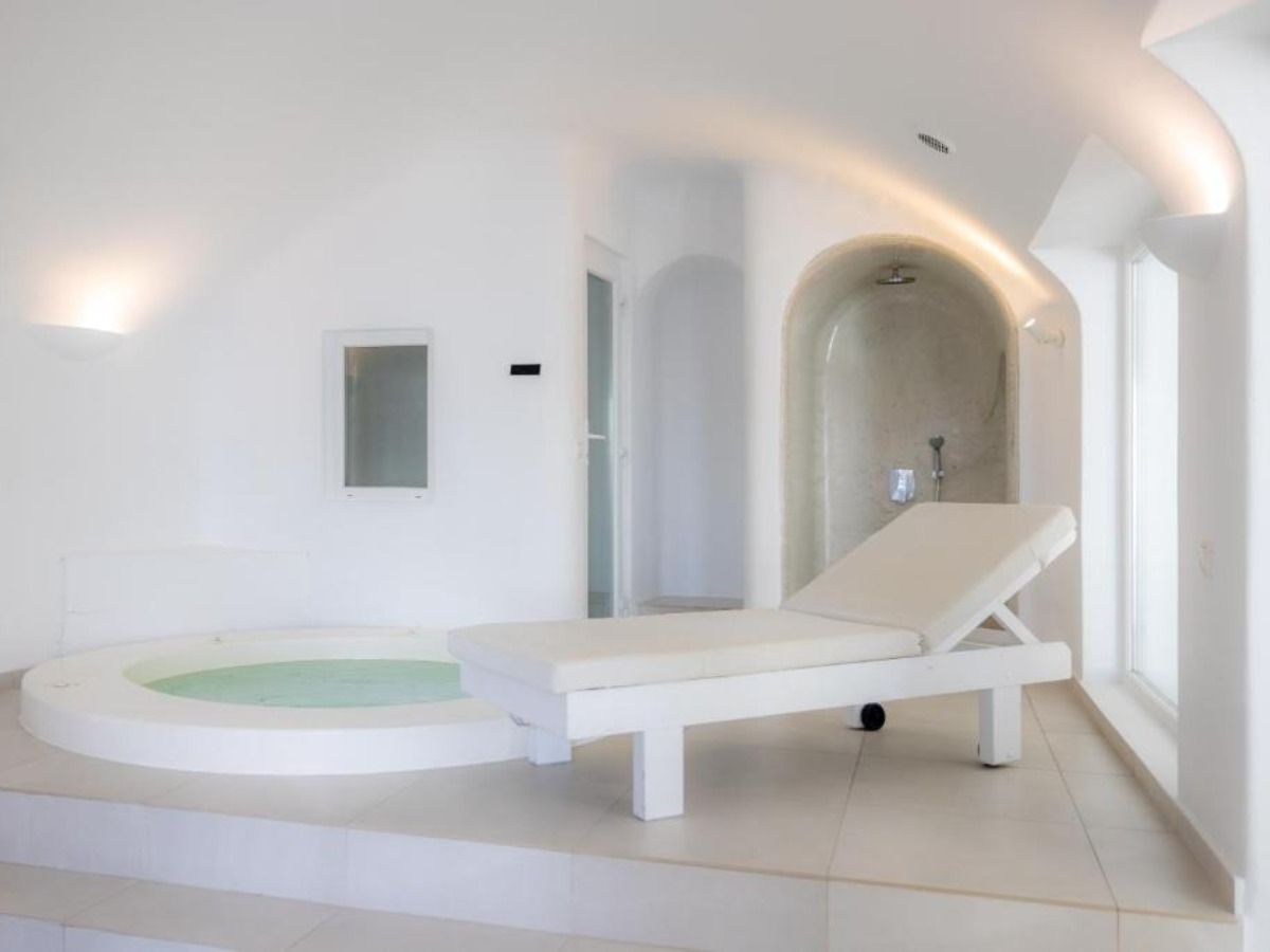 Two Bedroom Villas with Jacuzzi