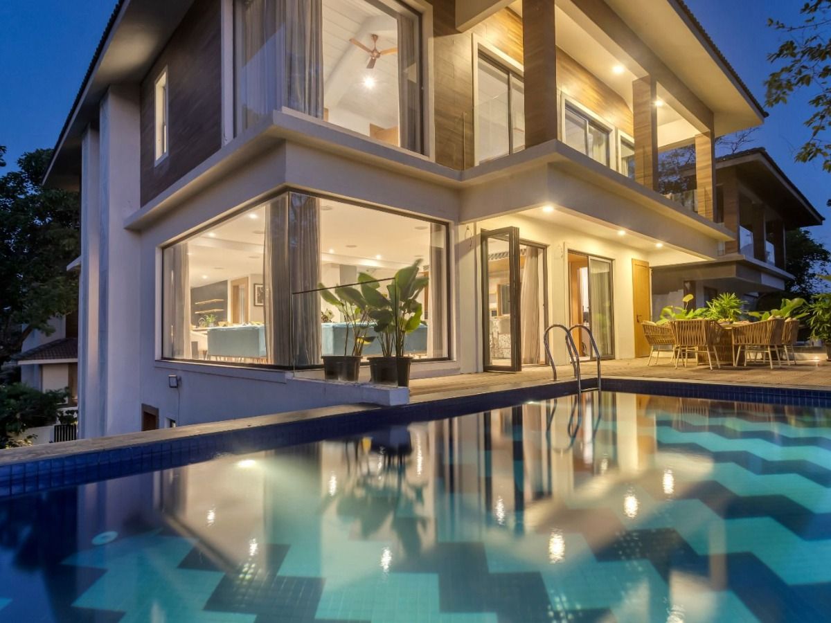 4-bedroom luxury villa in Parra